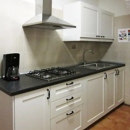 Casa Rustico 125s * Garda (Verona)